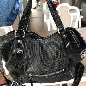 Black patent leather bag w zipper via spiga